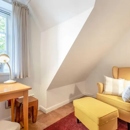 Haushaelfte 9a Min Hus Id 374 別荘 *