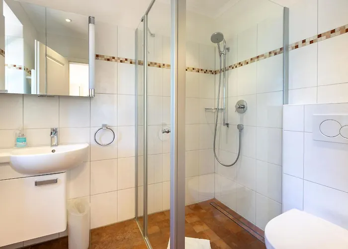 Vakantiehuis Haushaelfte 9a Min Hus Id 374